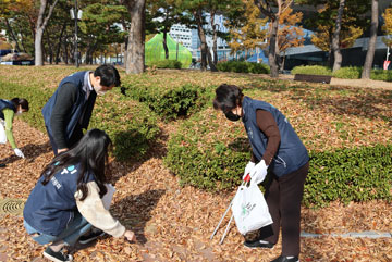 제2회 임직원이 함께하는 '쓰담달리기' 사회공헌행사 활동 사진