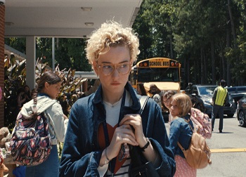 영화 <웨폰> 나라별 등급 정보 이미지